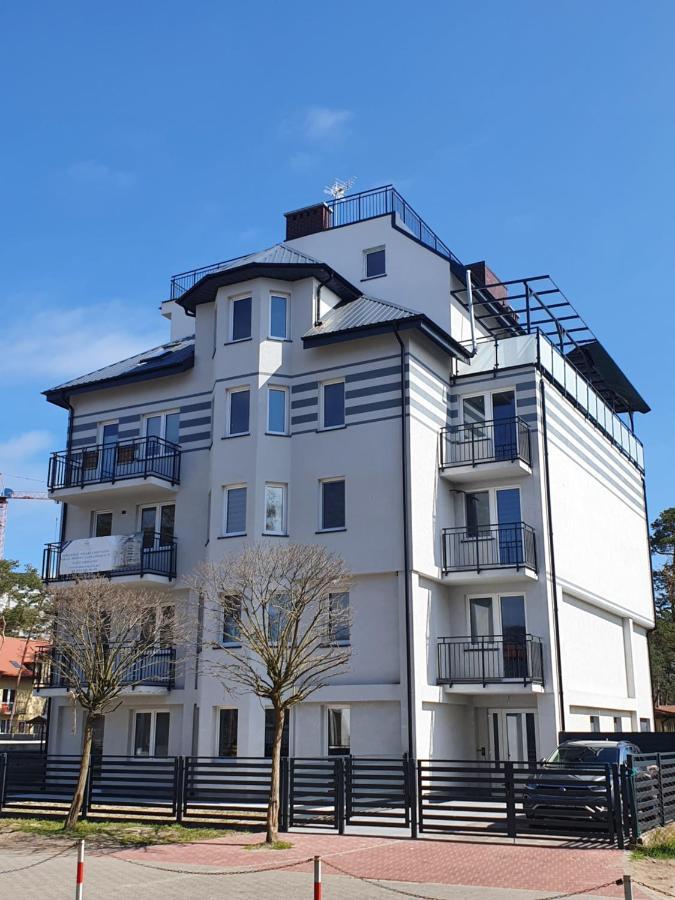 Apartament Beige Z Ogrodkiem دجيفنوفيك المظهر الخارجي الصورة